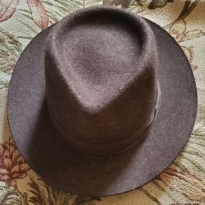 Goorin Bros. brown wool felt hat Med.